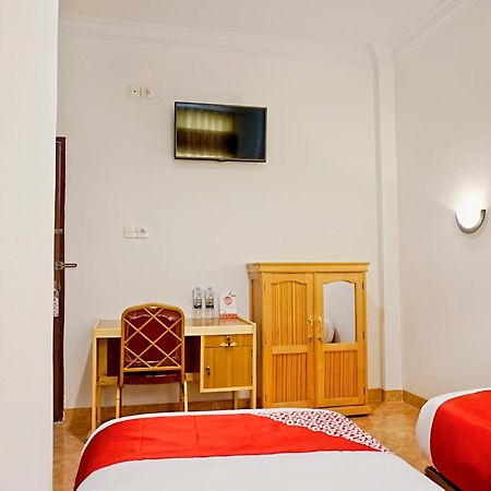 Oyo 694 Khasanah Residence Пеканбару Екстериор снимка