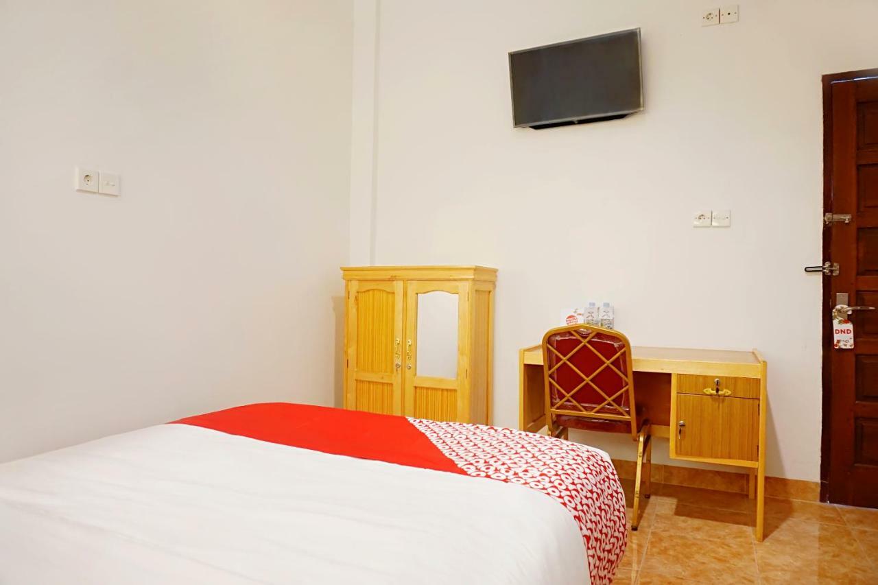 Oyo 694 Khasanah Residence Пеканбару Екстериор снимка