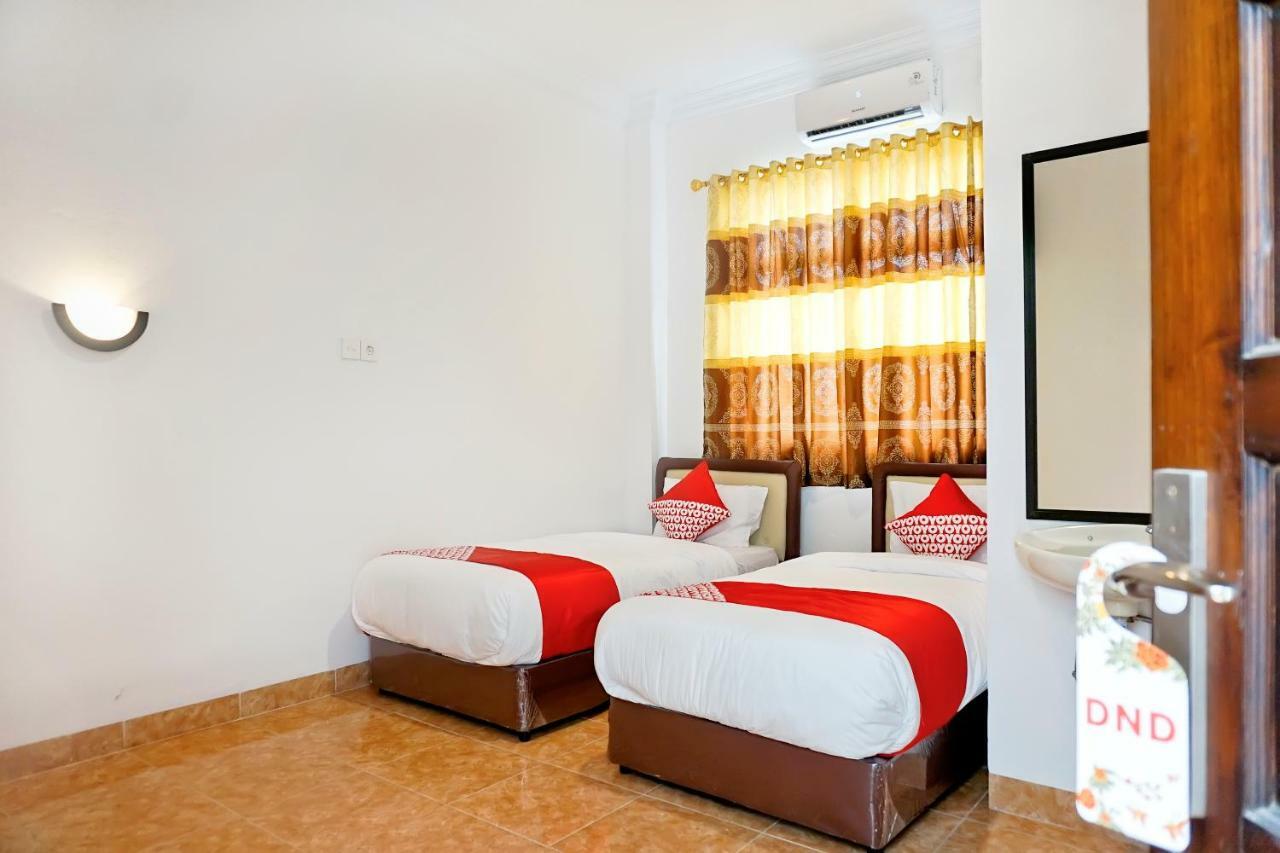 Oyo 694 Khasanah Residence Пеканбару Екстериор снимка