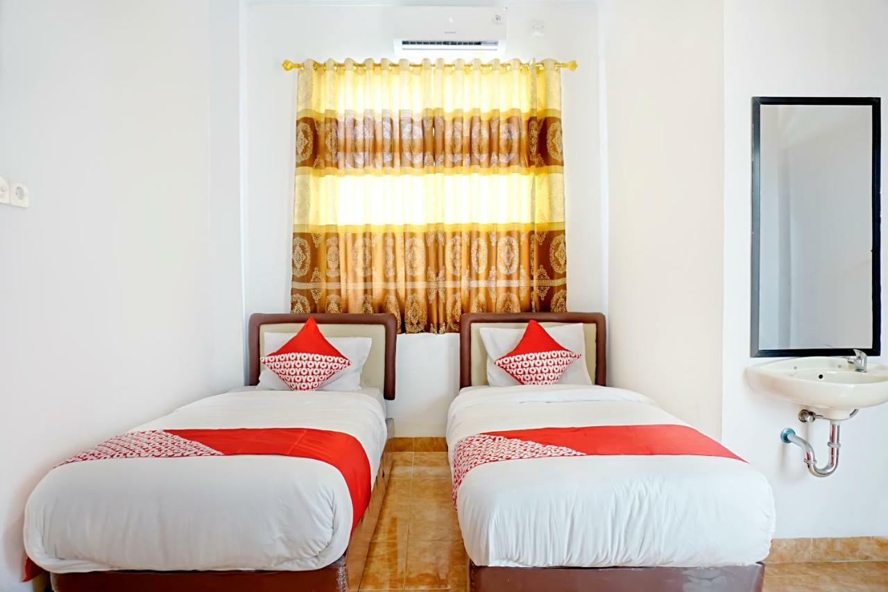 Oyo 694 Khasanah Residence Пеканбару Екстериор снимка