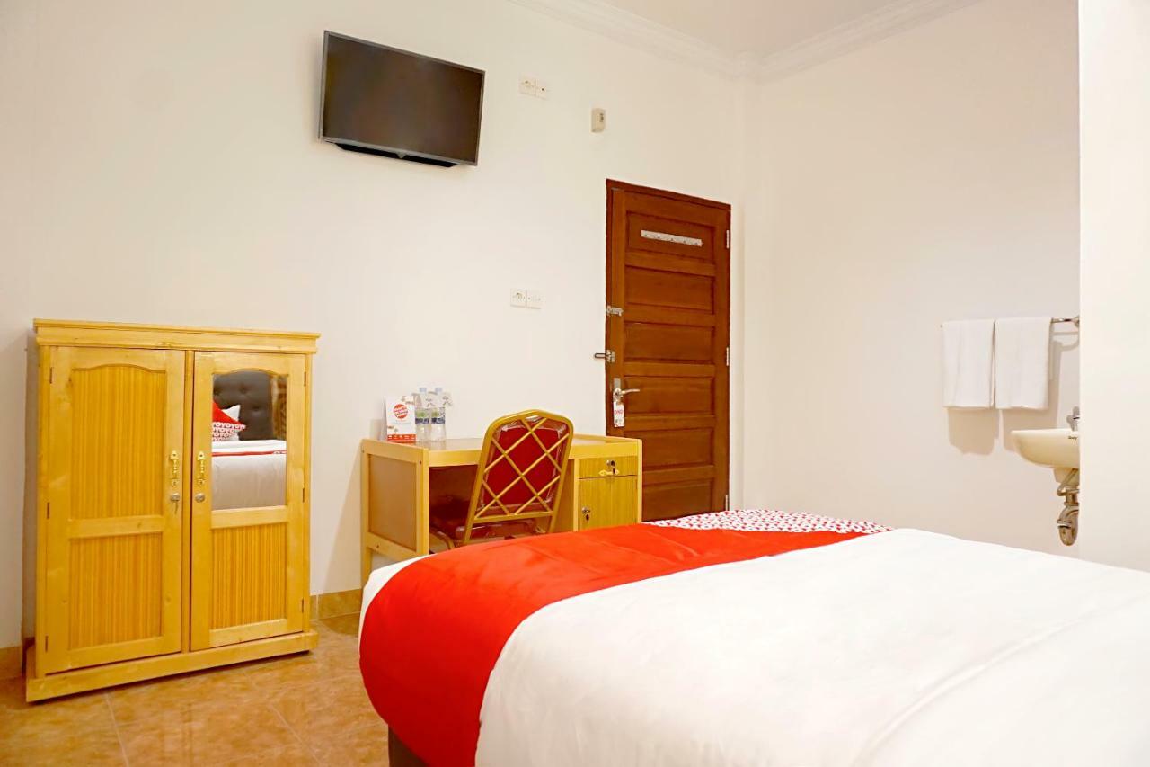 Oyo 694 Khasanah Residence Пеканбару Екстериор снимка